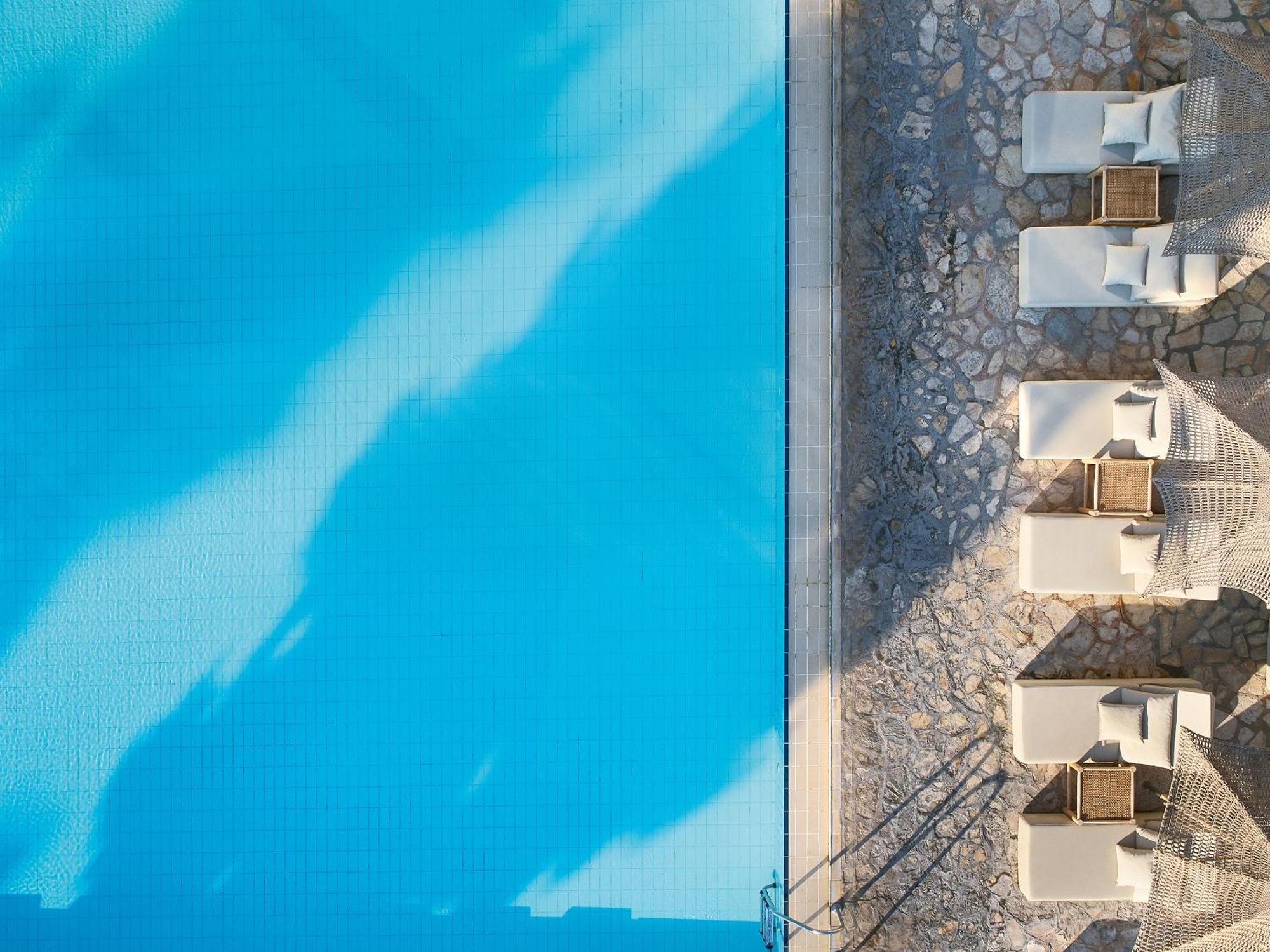 เกรโคเทล-ลักซ์มี ดาฟนิลา เบย์ ดัสเซีย Hotel ภายนอก รูปภาพ